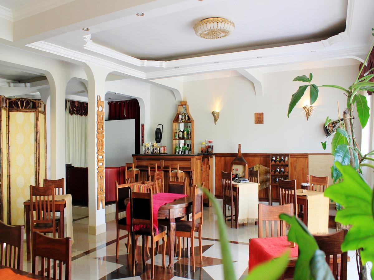 K.Meleon-Hotel Antananarivo Exterior foto